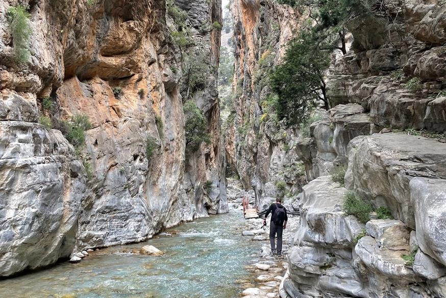 Μόνο με υπεύθυνη δήλωση η είσοδος από 22 Αυγούστου στο Φαράγγι της Σαμαριάς  - FORMedia