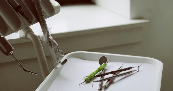 Οδοντίατρος κάνει μια τυχαία διάγνωση που σώζει τη ζωή της ασθενούς της