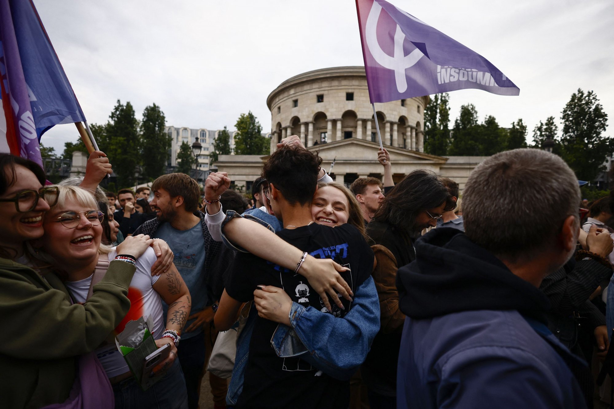 Εκλογές στη Γαλλία: Ανακουφισμένοι οι Γάλλοι ψηφοφόροι με την έκβαση των εκλογών - Οι πρώτες αντιδράσεις