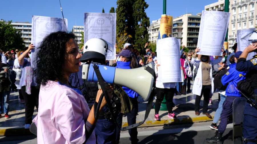 Ψυχική Υγεία: Γιατι πυροδοτεί τόσες αντιδράσεις το νομοσχέδιο για την ψυχιατρική μεταρρύθμιση