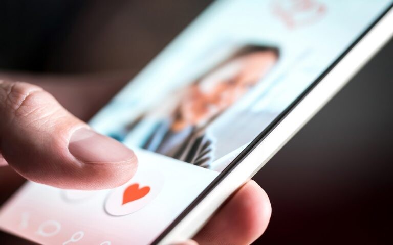 Μπορούν τα dating apps να ενισχύσουν την κοινωνική ανισότητα;