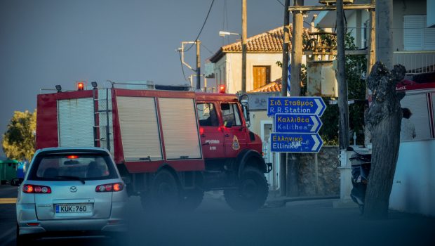 «Δεν ήταν εθελοντές πυροσβέστες, έμειναν για να βοηθήσουν ένα φίλο τους»