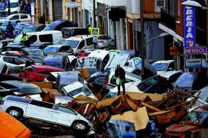 SOS από ειδικούς για ακραία φαινόμενα όπως στη Βαλένθια λόγω της υπερθέρμανσης της Μεσογείου