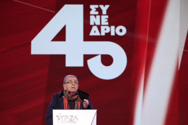 Μουζάλας: Η Αριστερά έχει κατηγορηθεί για πολλά, αλλά για τα καραγκιοζιλίκια που γίνανε επί Κασσελάκη, ποτέ