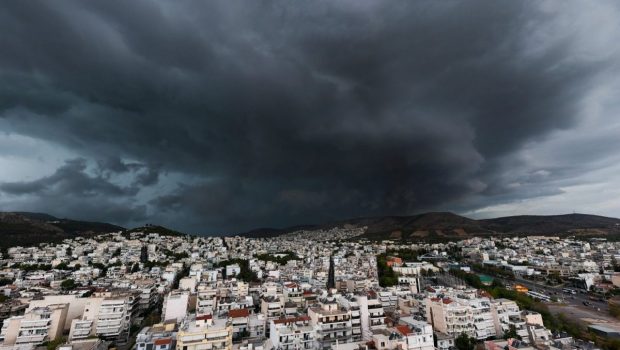 Κακοκαιρία Bora: Στη δίνη της και η Αθήνα - Έκτακτα μέτρα ανακοίνωσε ο Δήμος