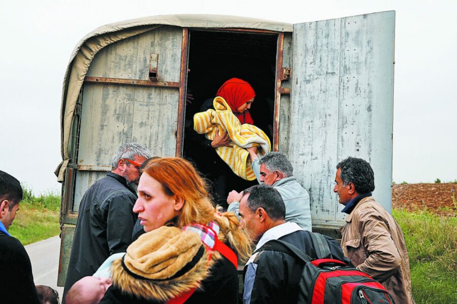 Πρόσφυγες από τη Συρία φτάνουν στον Έβρο τον Μάιο του 2018.