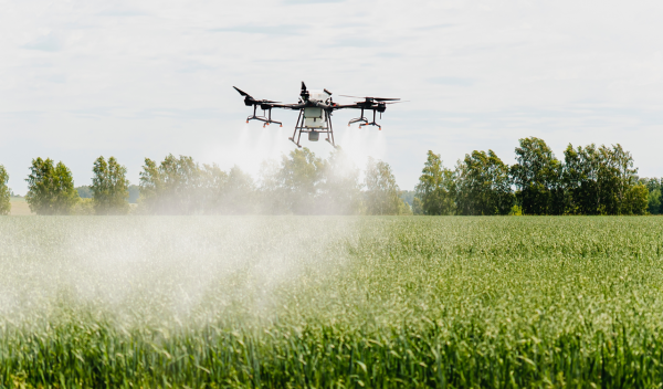 Drones: Πολλαπλασιάζονται και φέρνουν νέους κανόνες - Οικονομικός Ταχυδρόμος