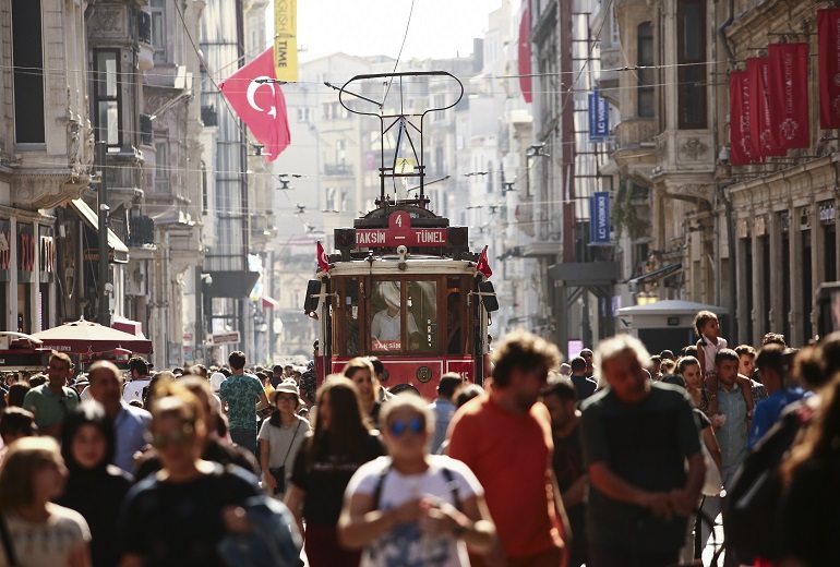 Μεγάλο τουριστικό ρεύμα Τούρκων πολιτών στα νησιά του βορείου Αιγαίου – News.gr