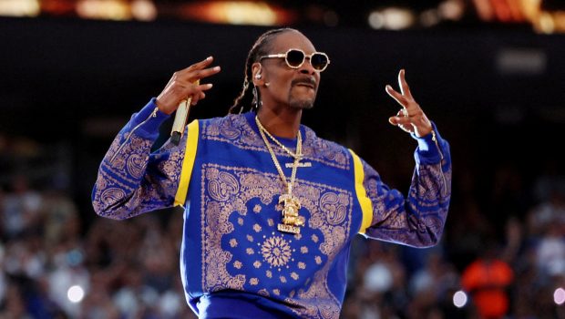 Λαϊκά δικαστήρια: Τι δουλειά είχε ο Snoop Dogg στο Crypto Ball του Ντόναλντ Τραμπ;