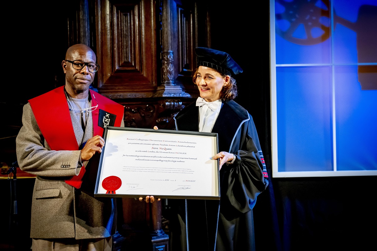 Filmmakers Steve McQueen and Bianca Stigter receive honorary doctorate from UvA