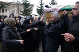 Τουρκία: Πένθος, οδύνη και οργή για τους 79 νεκρούς της φωτιάς στο χιονοδρομικό κέντρο