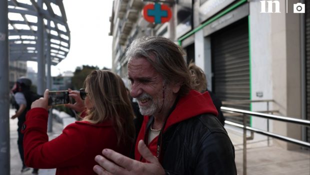 Τέμπη: Καταδικάζουν την κυβέρνηση «που έπνιξε στα χημικά τη συγκέντρωση» οι φωτορεπόρτερ