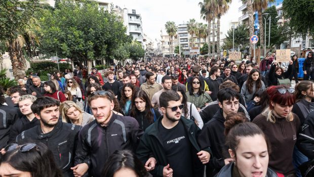 «Τα Τέμπη πλέον αφορούν όλους, έχει γίνει παγκόσμιο θέμα», λέει ο Παύλος Ασλανίδης