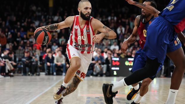 Το 6Χ6 και το 6ο σερί διπλό του Ολυμπιακού στην Euroleague (vid)