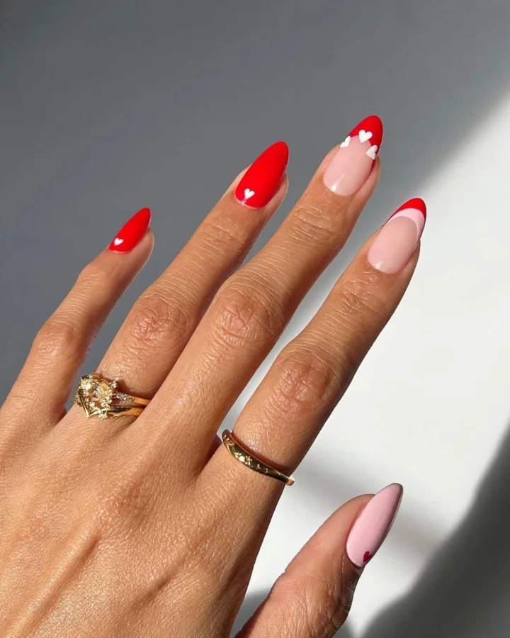 Valentine's Day: Nails inspo για την ημέρα των ερωτευμένων