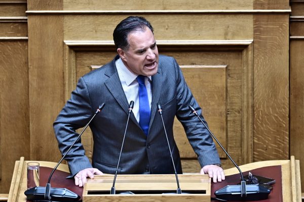 Γεωργιάδης: Συνωμοσία είναι ότι έγινε κάποιο δήθεν μπάζωμα για να καλύψει ο Μητσοτάκης φίλο του λαθρέμπορα