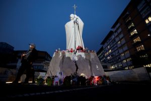 Πάπας Φραγκίσκος: Μικρή βελτίωση παρουσιάζει η υγεία του Ποντίφικα