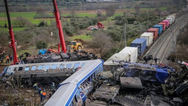 Τέμπη: «Δεν υπάρχει σεβασμός στους δολοφονημένους – Θα έπρεπε να πάνε σε ειδικό δικαστήριο», λέει ο Ασλανίδης