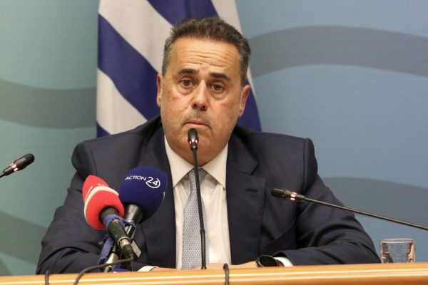 Παπασταύρου: Να γινόμαστε πιο ανταγωνιστικοί χωρίς να ενδίδουμε σε εύκολες λύσεις