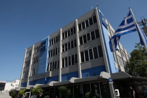 ΝΔ: Τριγμοί από τα «φάλτσα» του ανασχηματισμού – Στο στόχαστρο του Πλεύρη ο Τσάφος