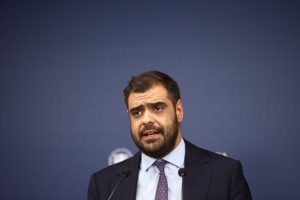 Παύλος Μαρινάκης: Σε αυτό το σημείο έφτασε η απελπισία του ΠΑΣΟΚ – Έγινε η «Πράσινη Λύση»