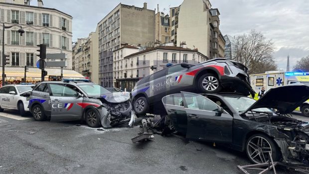 Γαλλία: Καταδίωξη οδήγησε σε 13 τραυματίες και μια αδιανόητη φωτογραφία